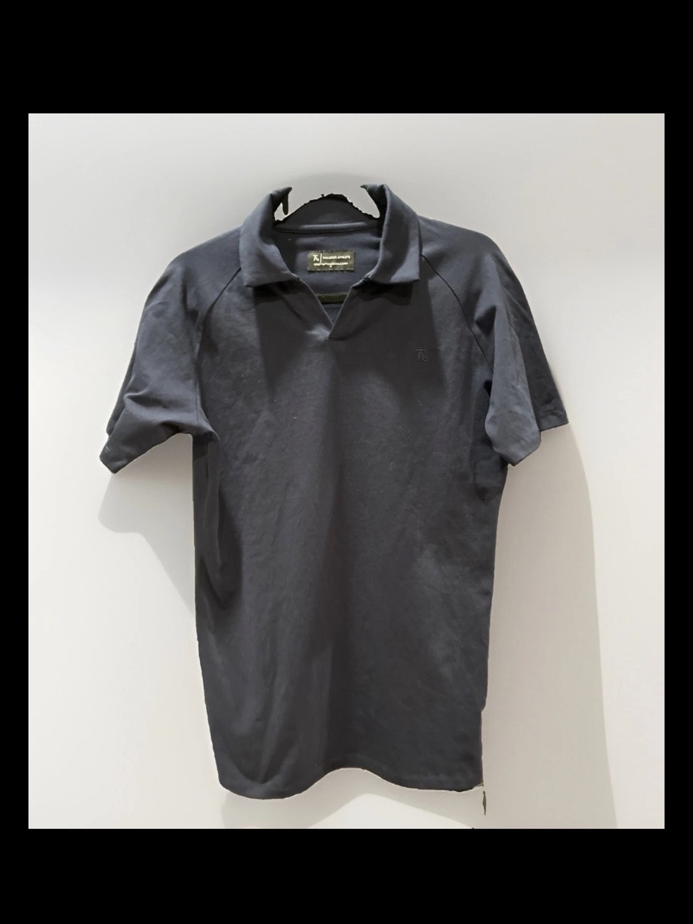 Tailored Athlete Men's Essential Jersey Buttonless Polo Shirt Navy Blue Size M